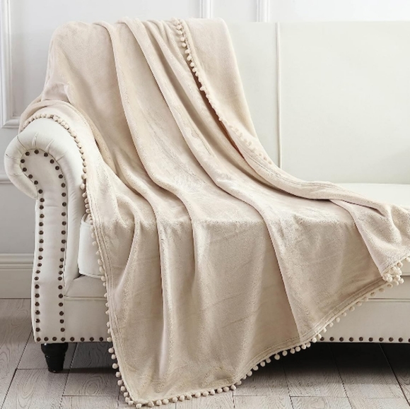 Creamy Beige Soft Velvety Velour Pom Pom Blanket Boho Chair Throw New - Picture 1 of 6